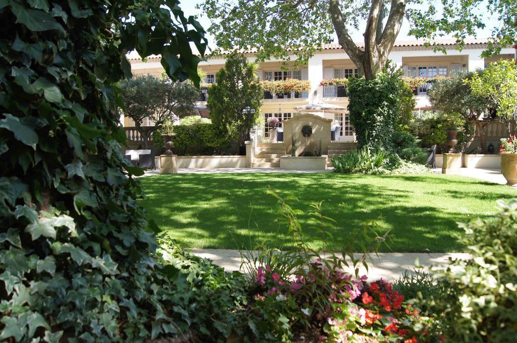 La Villa Mazarin Aigues-Mortes Bagian luar foto